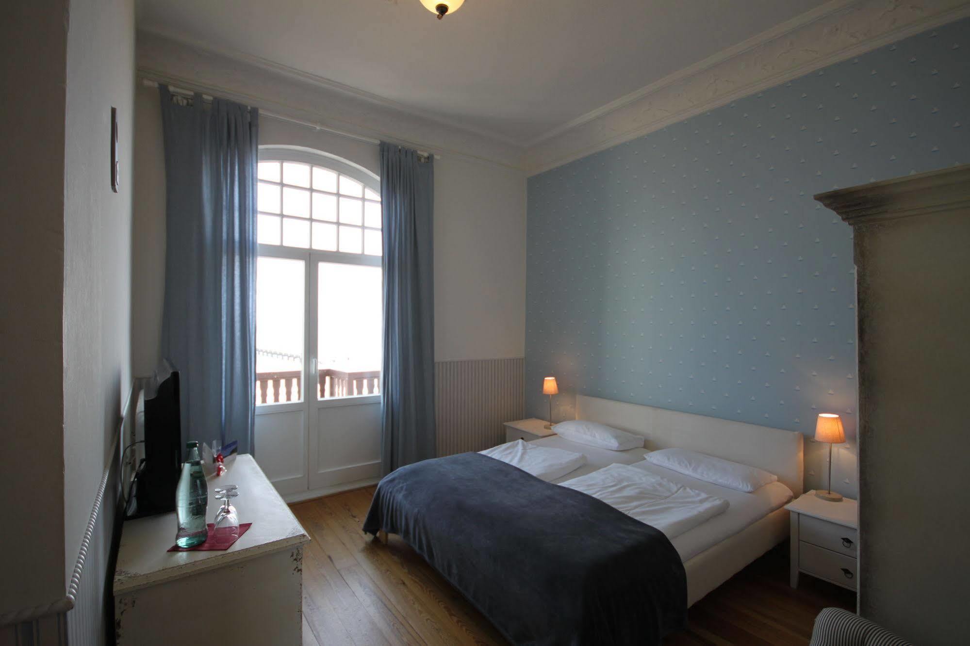 Strandperle Lieblingsplatz Hotel Lübeck Exterior foto